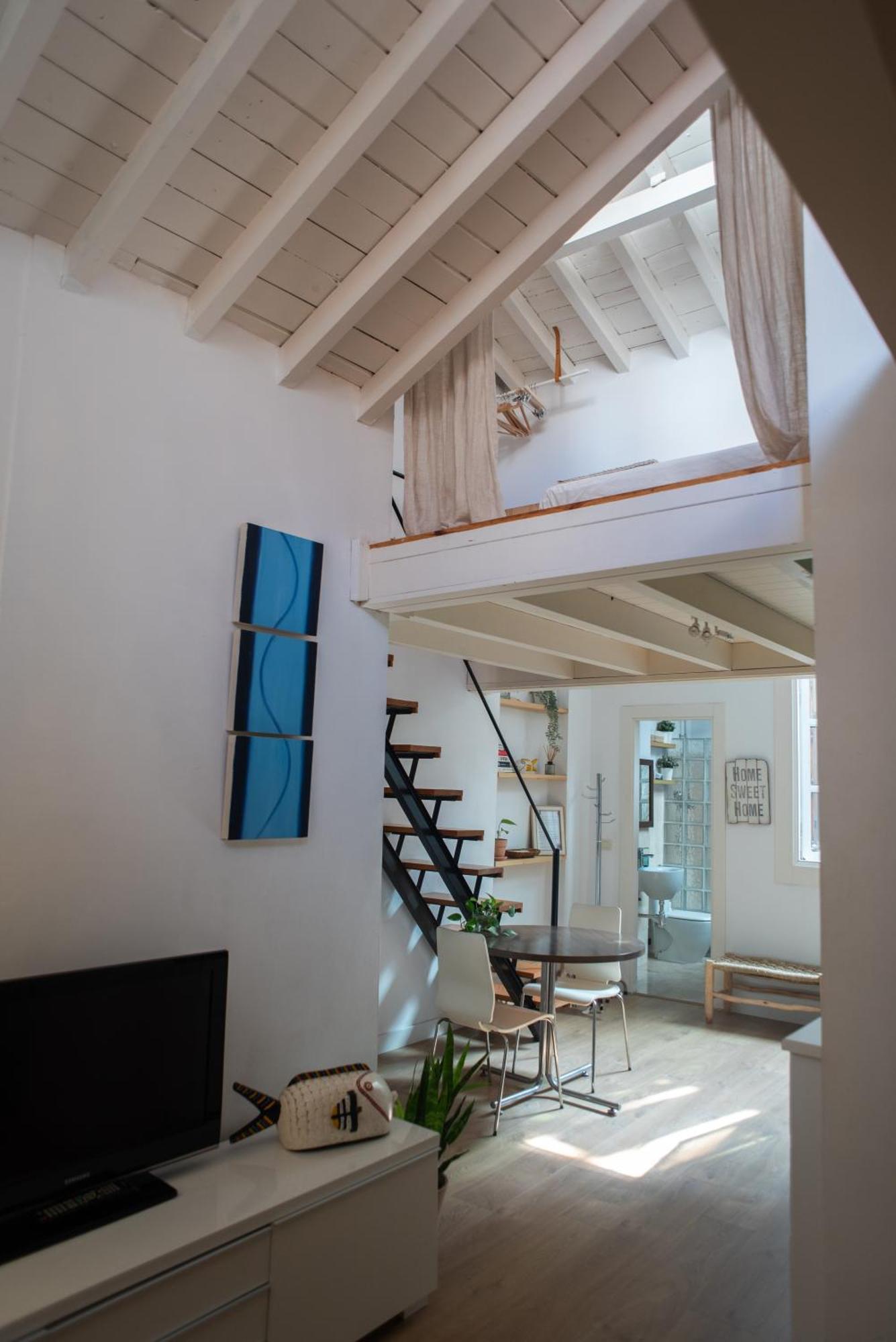 Cozy & Quiet Apartment In The Center Málaga Exterior foto